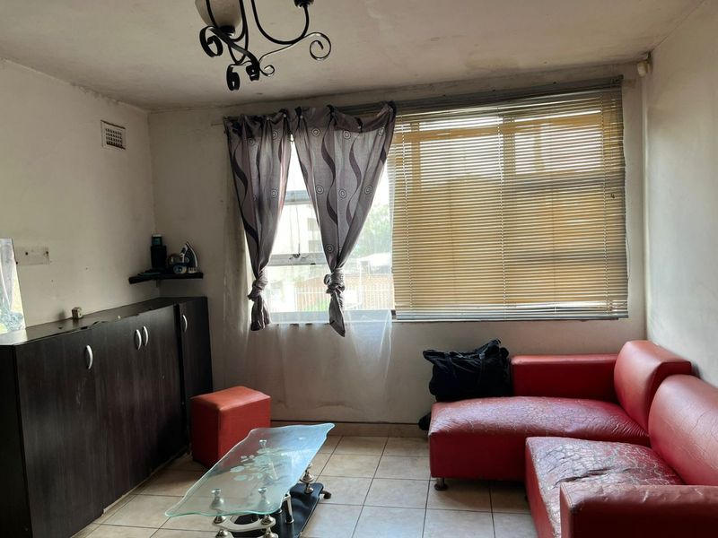 1 Bedroom, 1 Bathroom Apartment For Sale In Pinetown, Durban - Photo 5