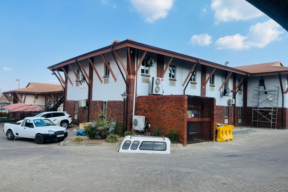 0 Bed Commercial in Randjespark for Rent - Photo 3