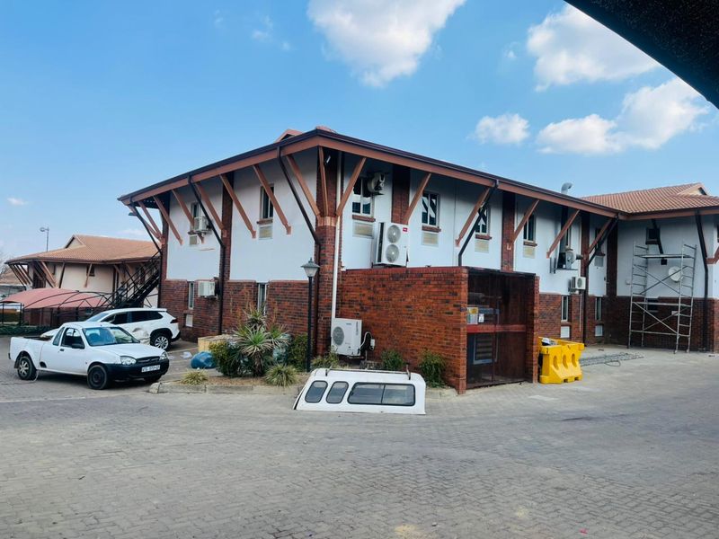 0 Bed Commercial in Randjespark for Rent - Photo 3