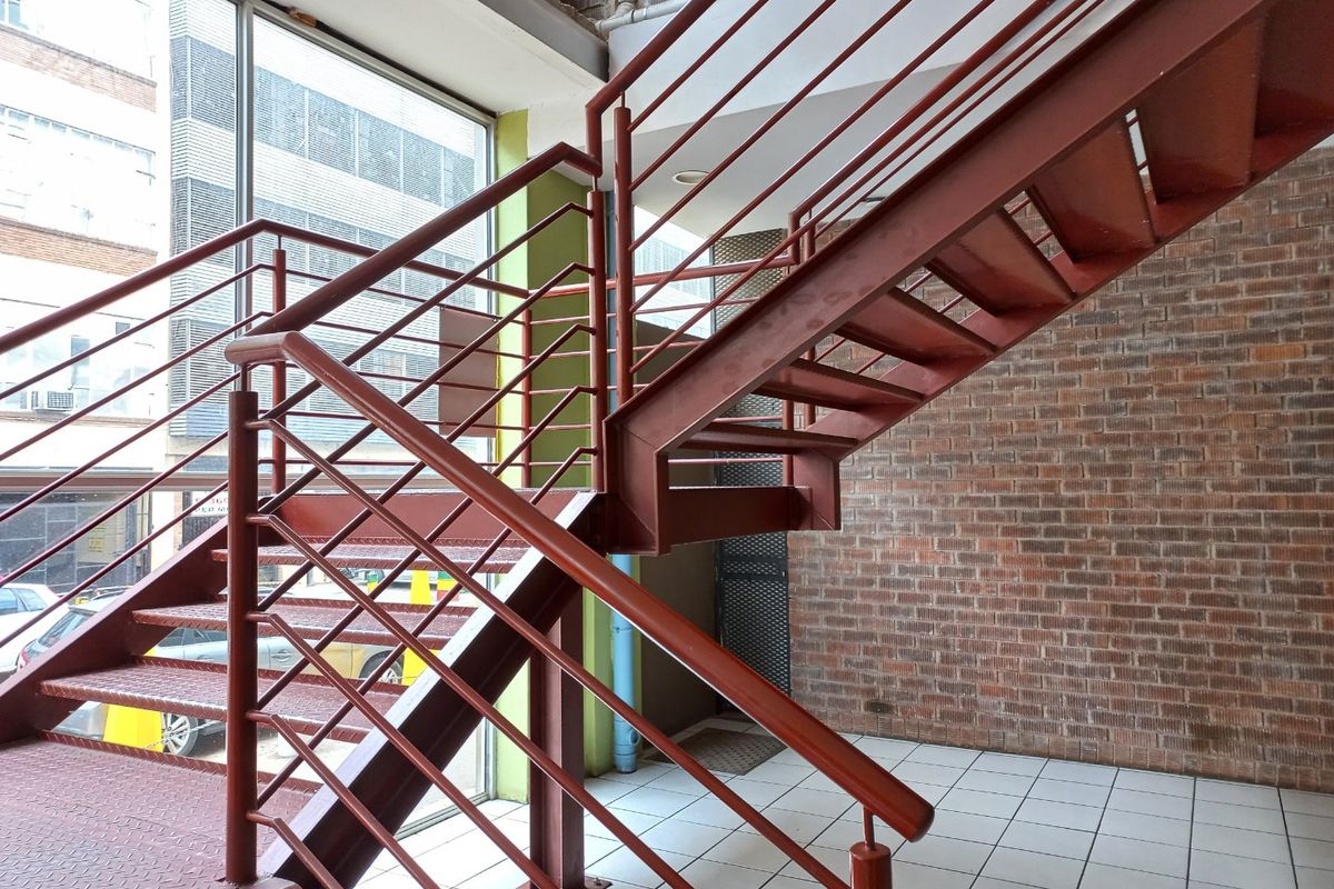 NFSAS Building Doornfontein - 134 Bed.  - Photo 2