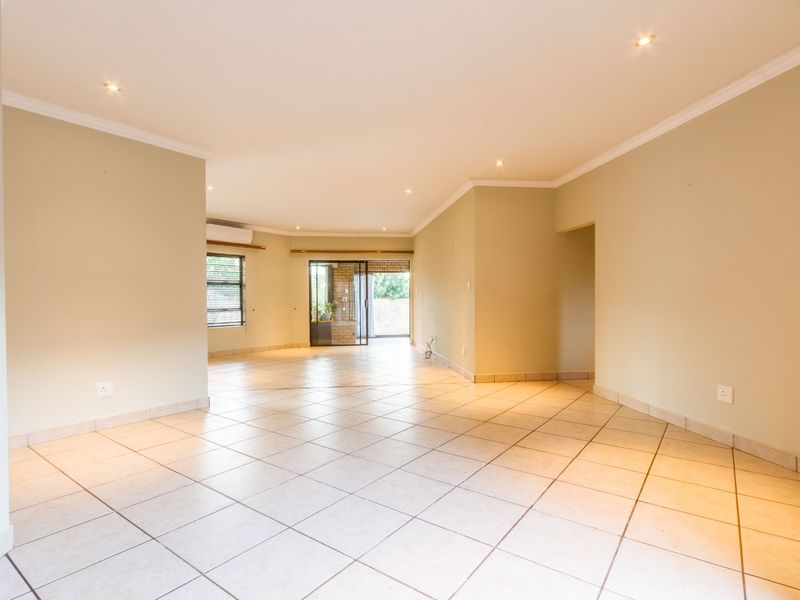 WHEN SPACE AND TRANQUILITY MATTERS... - Photo 3