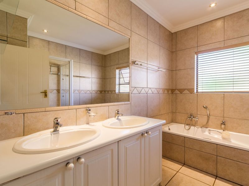 WHEN SPACE AND TRANQUILITY MATTERS... - Photo 7