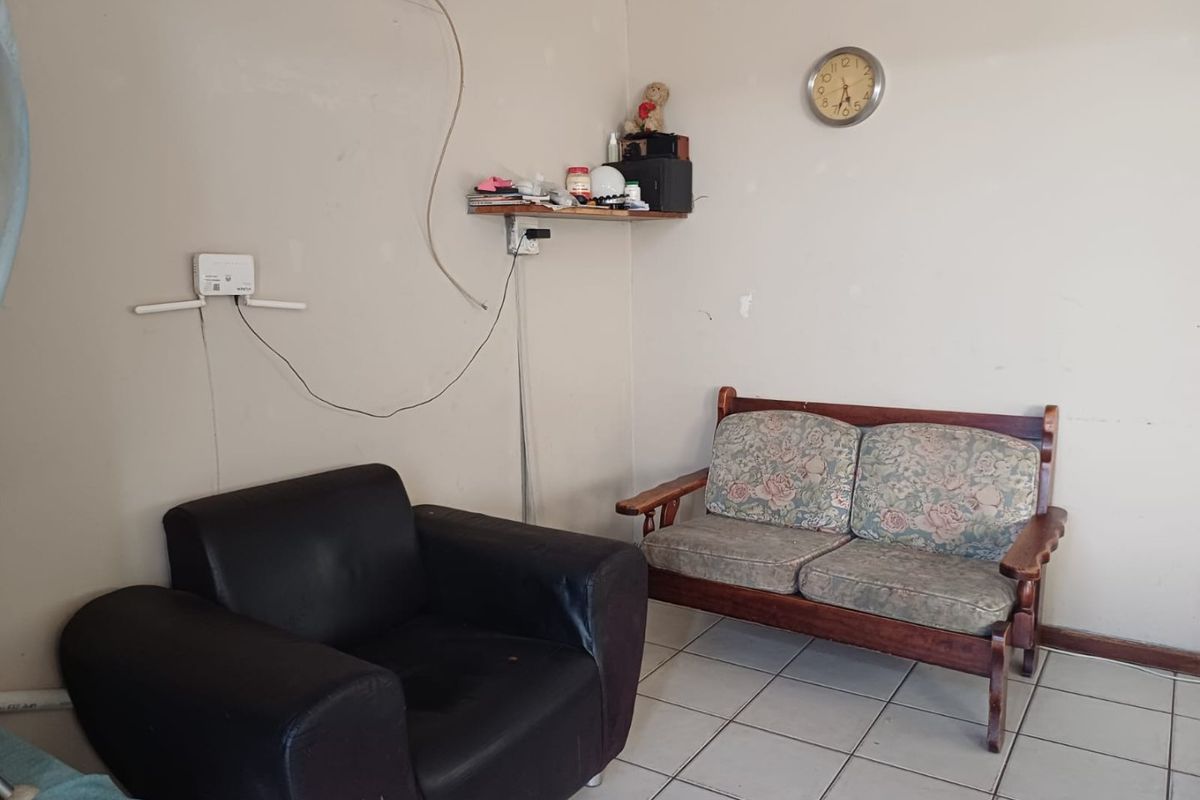 2 Bed House in Silwood Heights for Sale - Photo 4