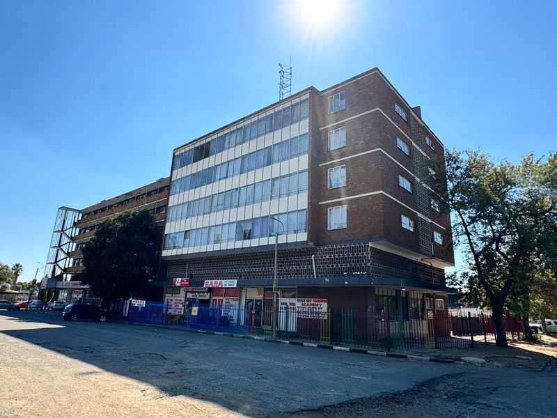 Block of flats - Investment opportunity - Photo 2