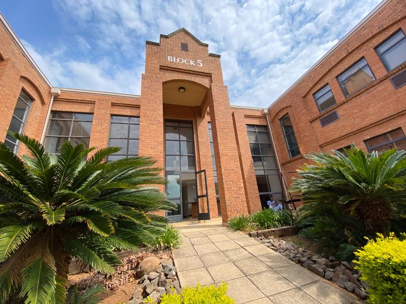 Prime Office Space To Let In Boardwalk - Photo 2