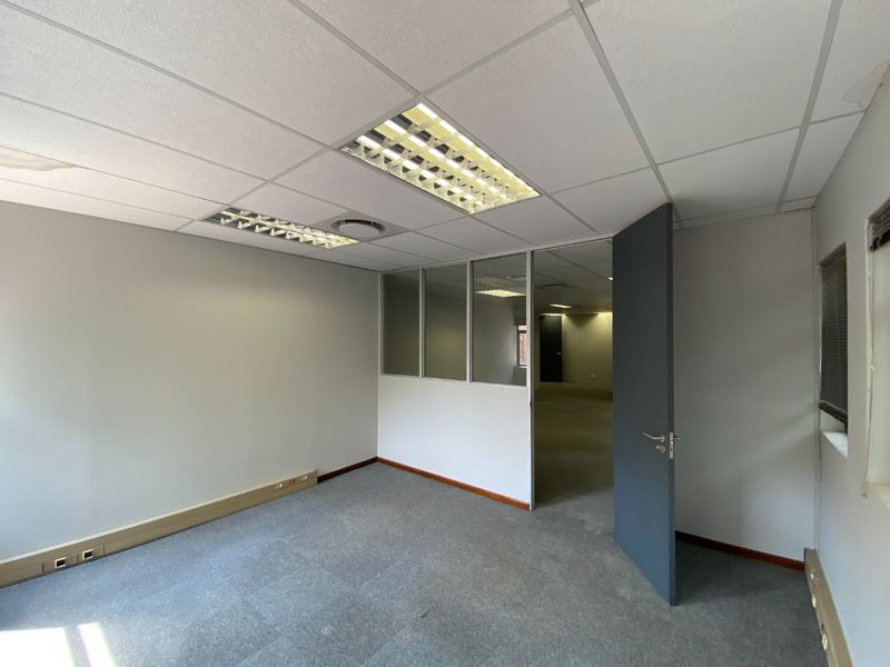 Prime Office Space To Let In Boardwalk - Photo 9