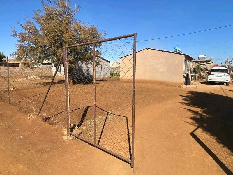 Welcoming 2 bedroom property for in Garankuwa Tsunami  - Photo 4