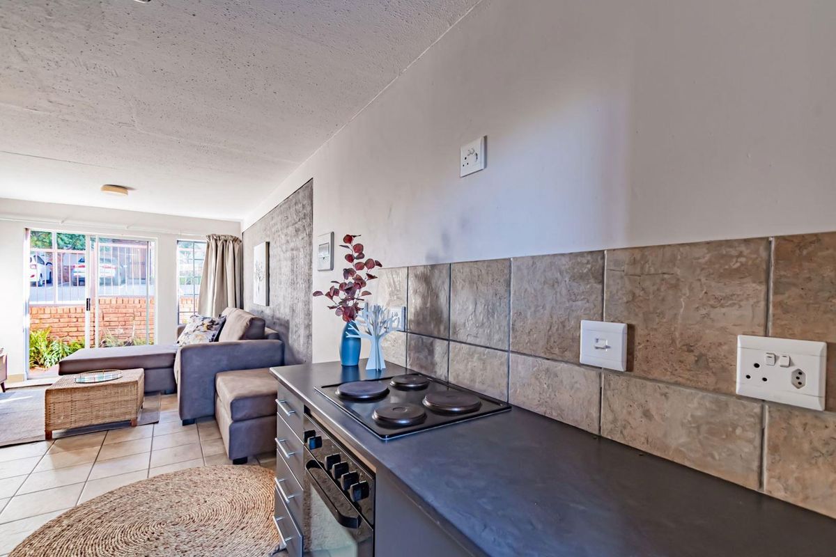 FINAL CALL – ONLY A FEW UNITS LEFT! - Photo 4