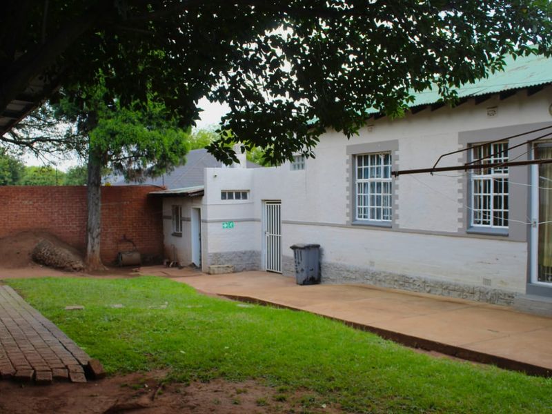 NSFAS Accredited Student Accomodation For Sale - Photo 3