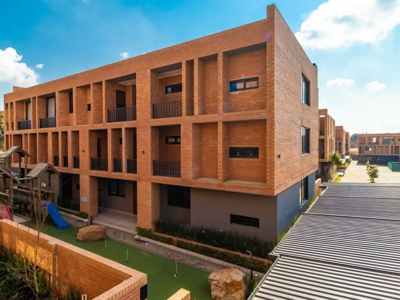 REAL ESTATE SERVICES WELCOMES YOU TO A NEW EXCITING PROPERTY LISTING.  - Photo 3