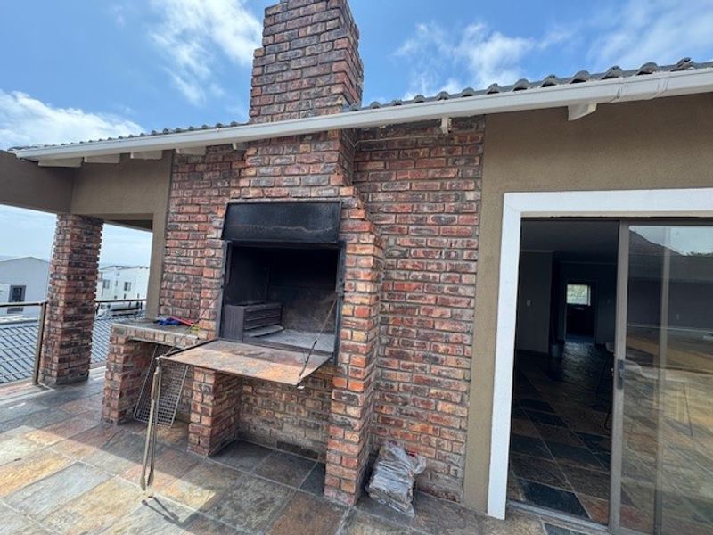 4 Bed House in Humerail for Sale - Photo 10