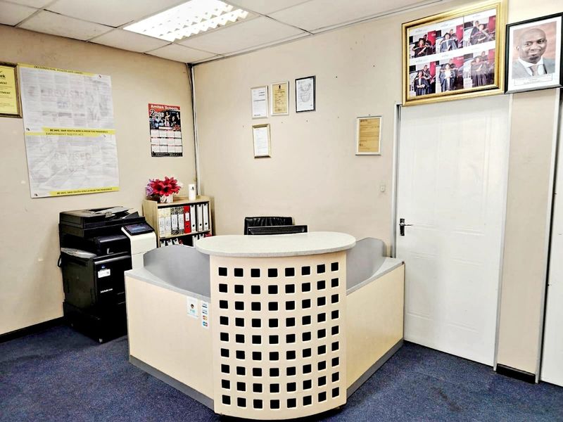 Commercial Property for Sale in Southernwood East London - Photo 4
