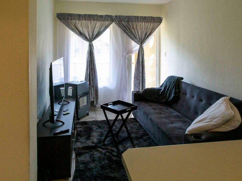 One Bedroom Flat/Apartment in Horison - Photo 4