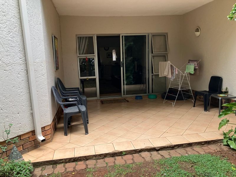 Oaklands Simplex Townhouse - Photo 7