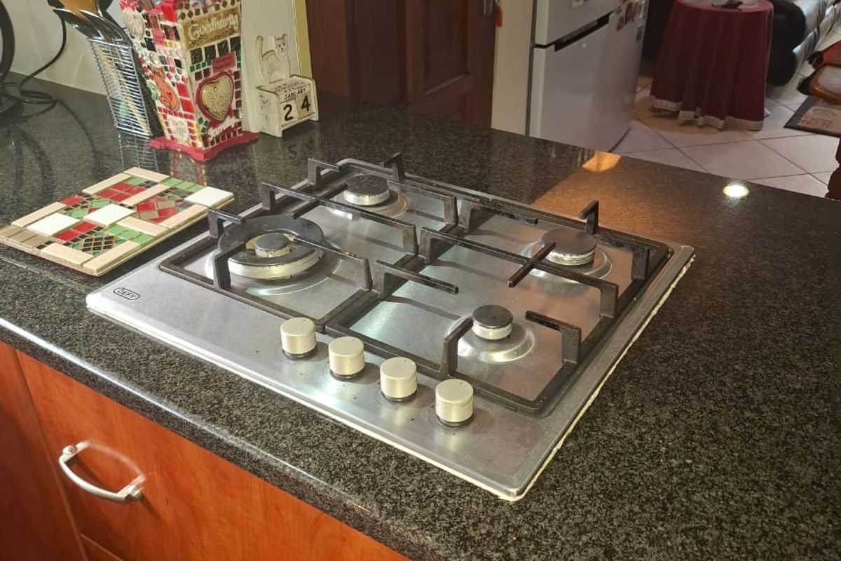 Luxury Secure Retirement Living Awaits - Photo 4