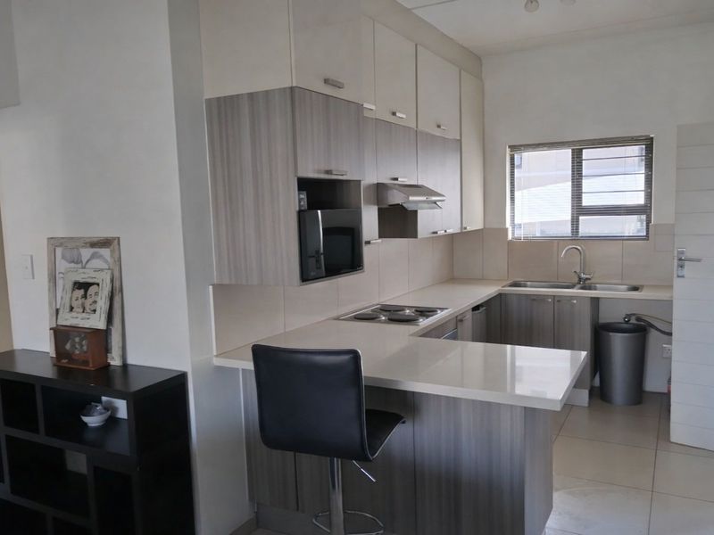 2 Bedroom with  1 Bathroom   Apartment Available  For Sale - Photo 2