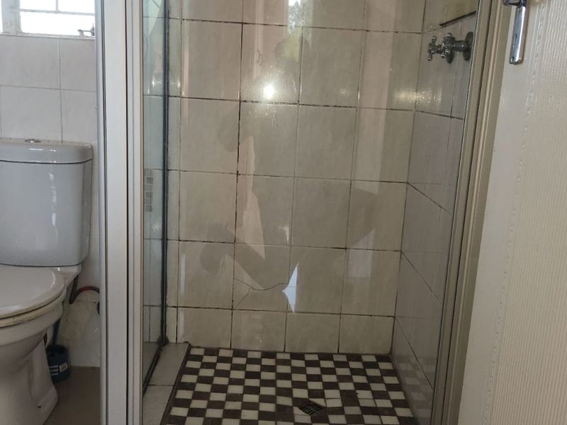 Duplex for sale in prime location with garden.  - Photo 9