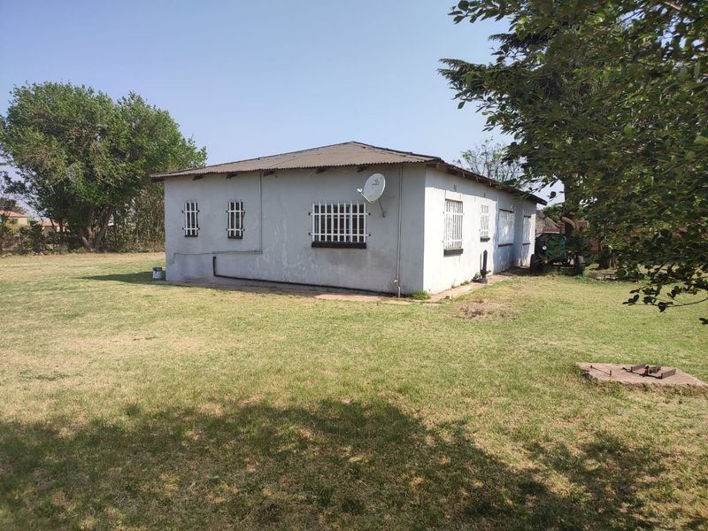 PLOT FOR SALE IN PUTFONTEIN  - Photo 2