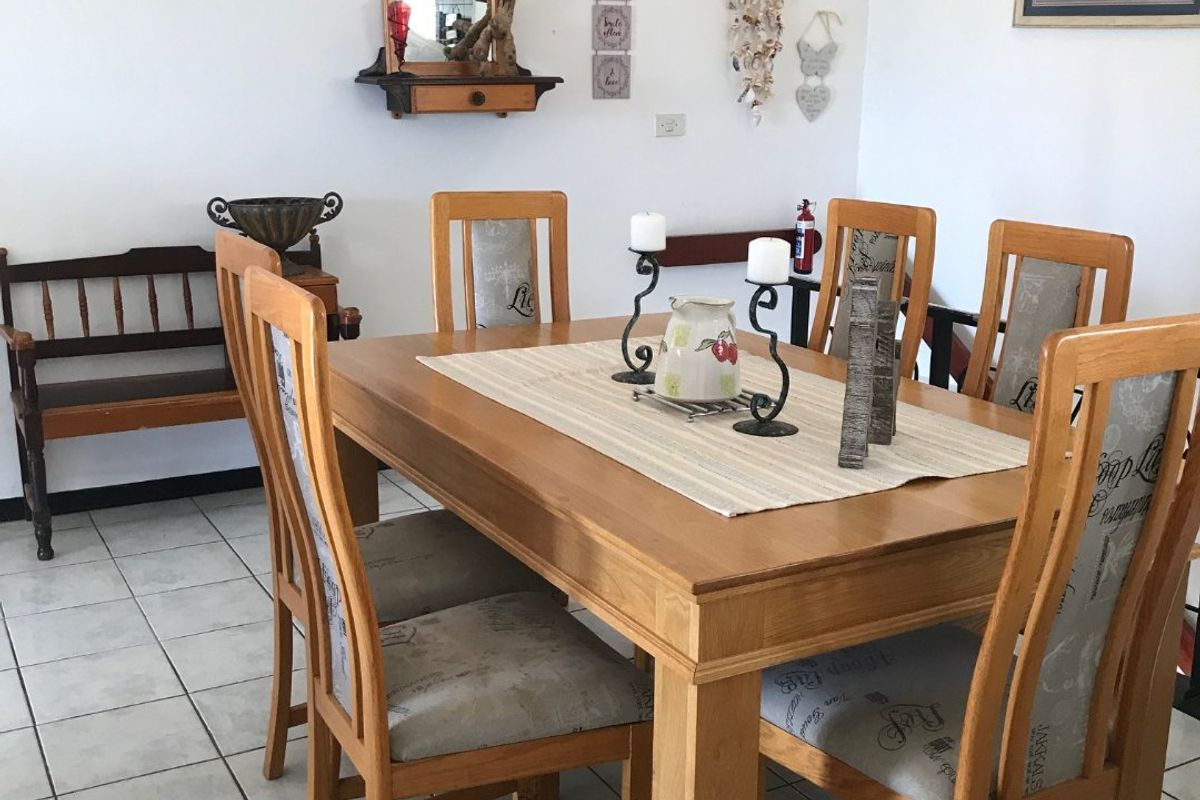 Charming 3-Bedroom Home in Salmon Beach Port Edward - Photo 5