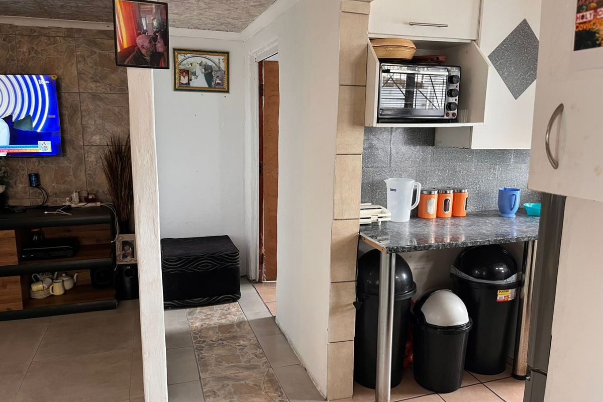2 bedroom house for sale in Wesbank - Photo 2