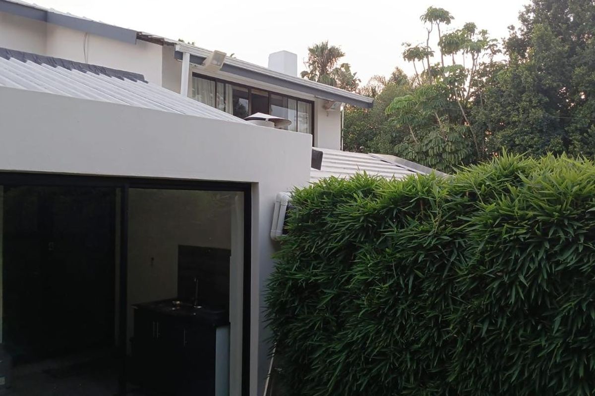 5 Bed 5 Bath 3 Garden apartments on this Amazing Property - Photo 4