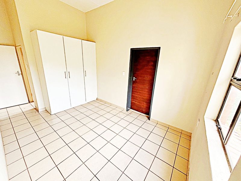 Apartments – From R 580 000 R 1 050 000  - Photo 10