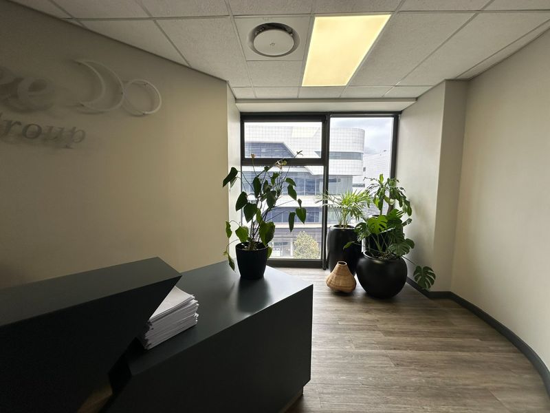 !Prestige Office Park in Irene, conveniently located next to Irene Link! - Photo 4