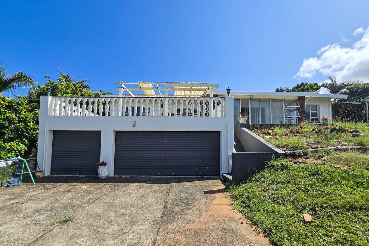 Seaview Family Home - Photo 3