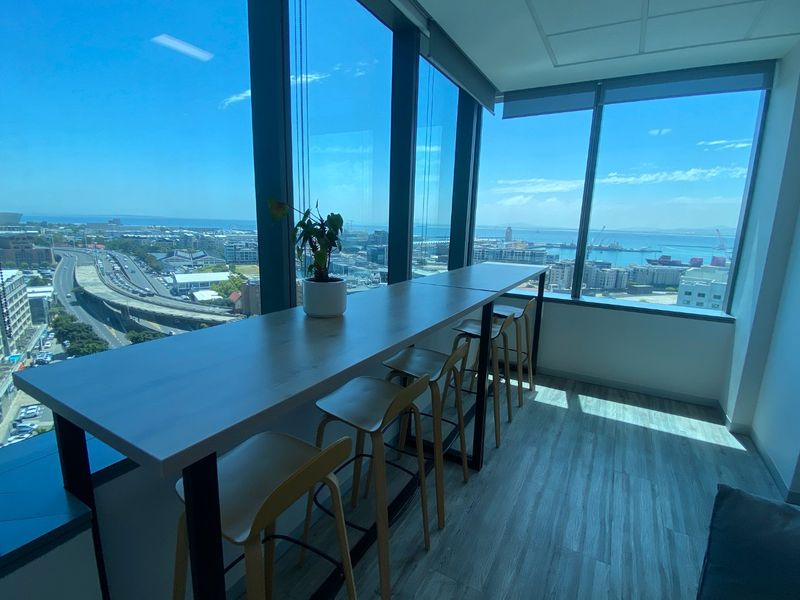 203m2 Premium Space to Let  - Photo 9