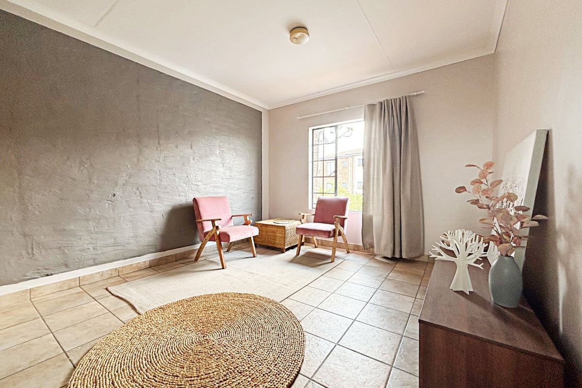 Direct from the Developer | Transfer Costs Included - Photo 2