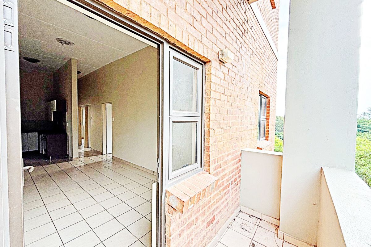 Secure Investment Apartments for Sale in Die Hoewes  - Transfer Costs Included - Photo 2