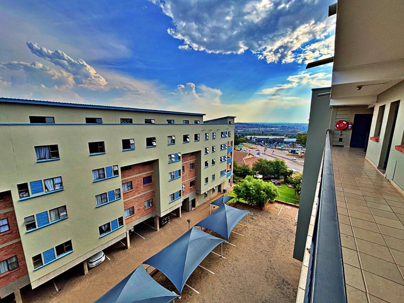 Secure Investment Apartments for Sale in Die Hoewes  - Transfer Costs Included - Photo 1