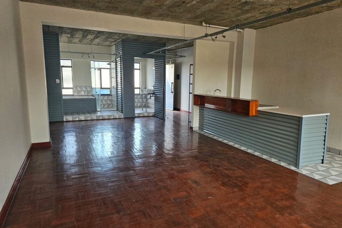 Ideal Studio lock up and go apartment. - Photo 3