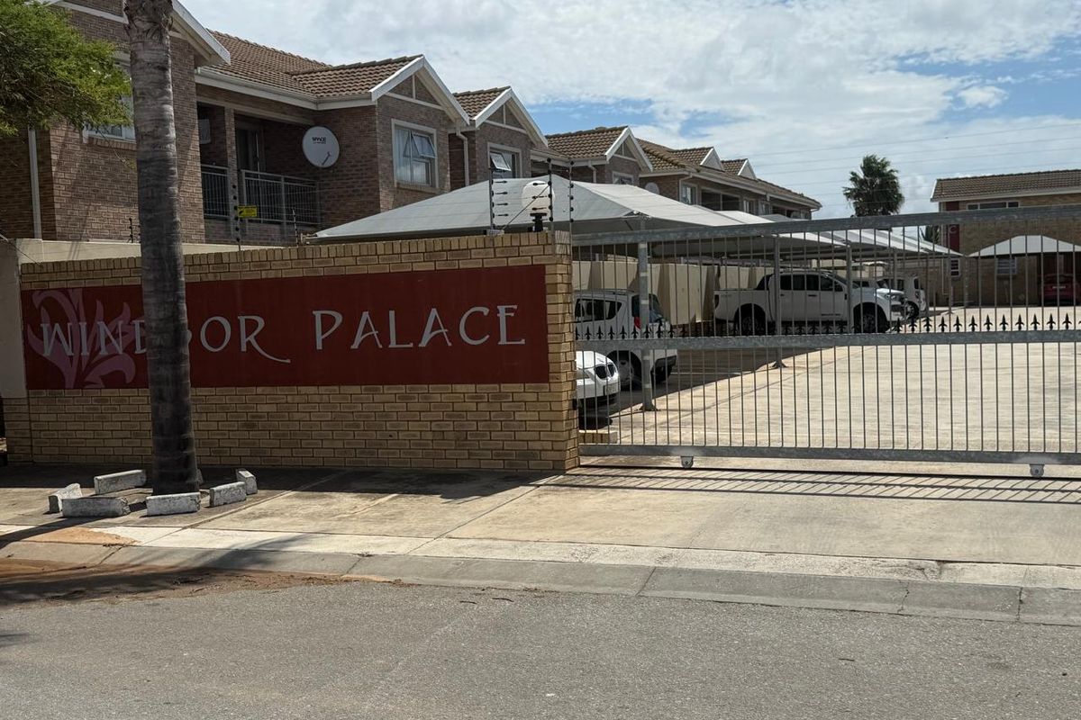 CHARMING LOCK UP & GO LIFESTYLE UNIT  - Photo 3