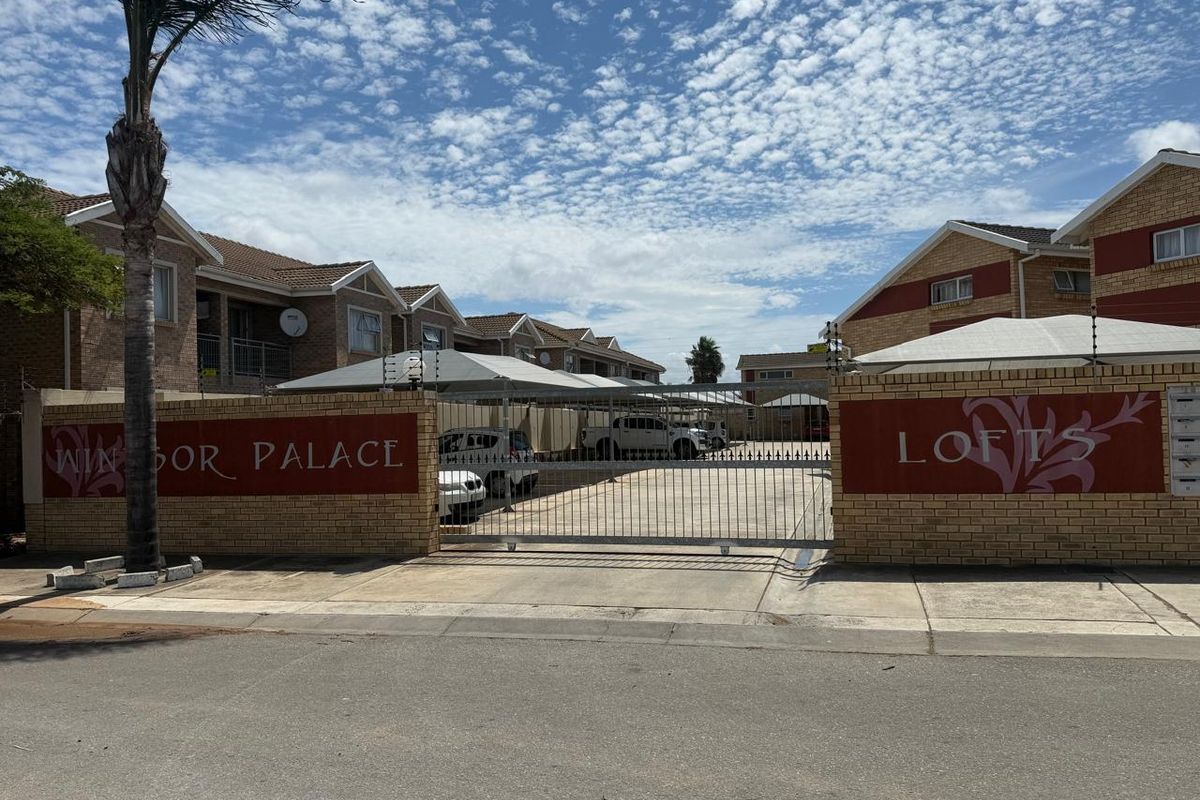 CHARMING LOCK UP & GO LIFESTYLE UNIT  - Photo 2