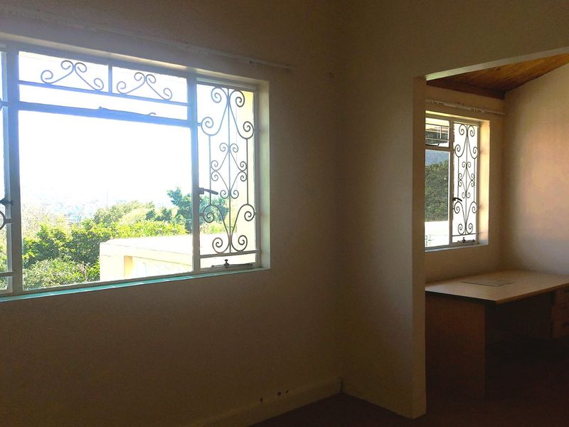 9-Bedroom Property. Commune Rights - Photo 8