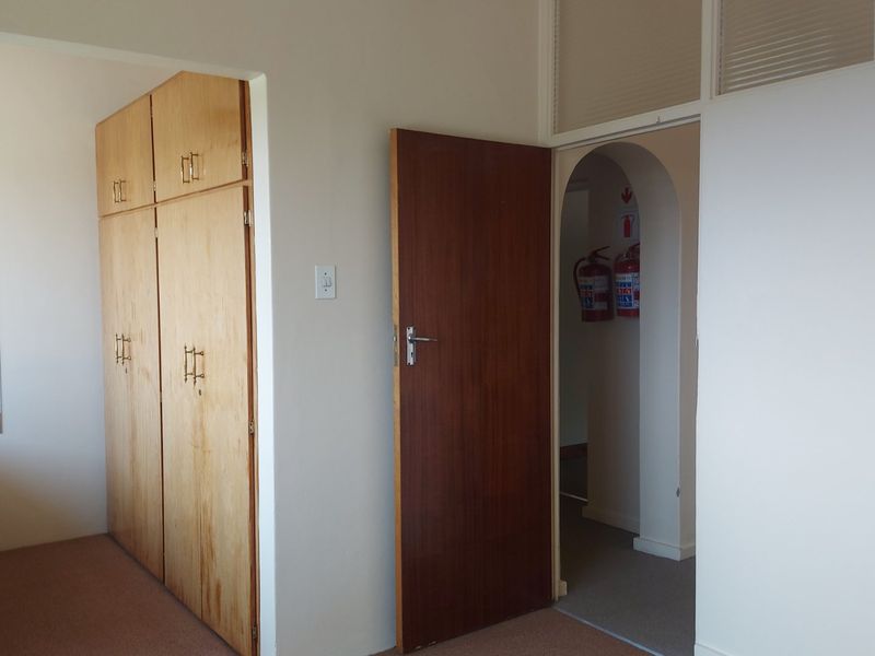 9-Bedroom Property. Commune Rights - Photo 7