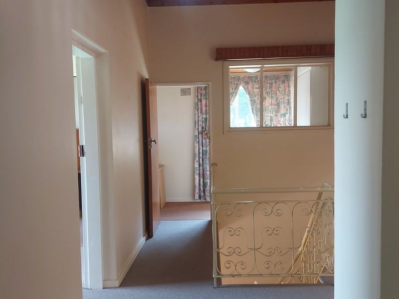 9-Bedroom Property. Commune Rights - Photo 9