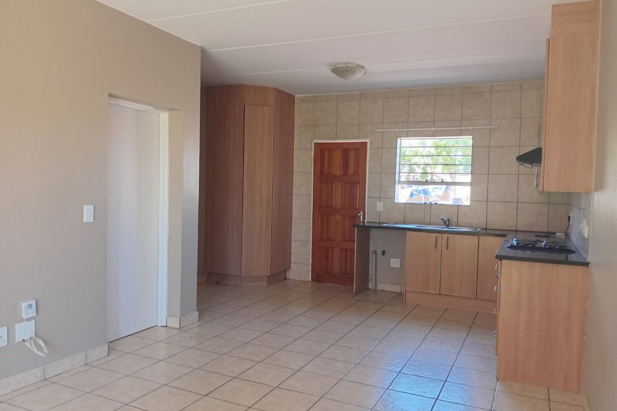 Townhouse for sale!!!!!!!!!!!!!!!! - Photo 4