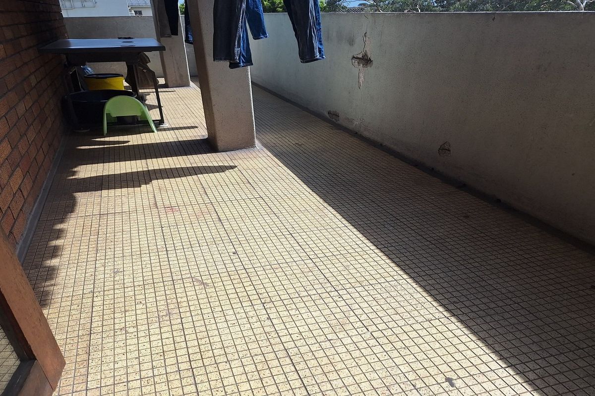 INVESTOR OPPORTUNITY OR FIRST TIME HOMEOWNER  - Photo 3