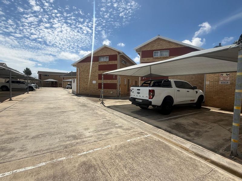 Perfect Investment Opportunity / Lock up & Go Lifestyle! - Photo 9