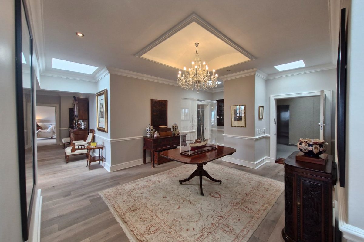 Different Class Altogether - A Sandton Penthouse for Those Who’ve Arrived - Photo 5