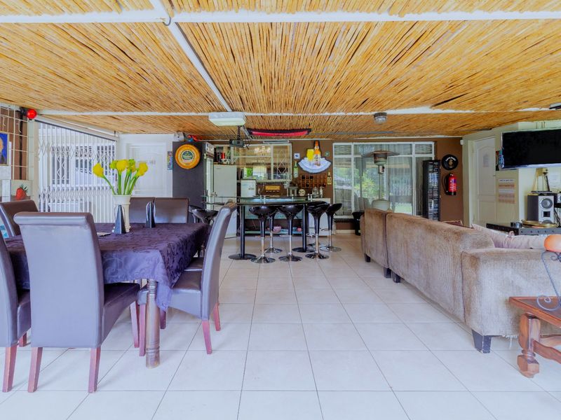 GUEST HOUSE FOR SALE IN MEYERTON - Photo 3