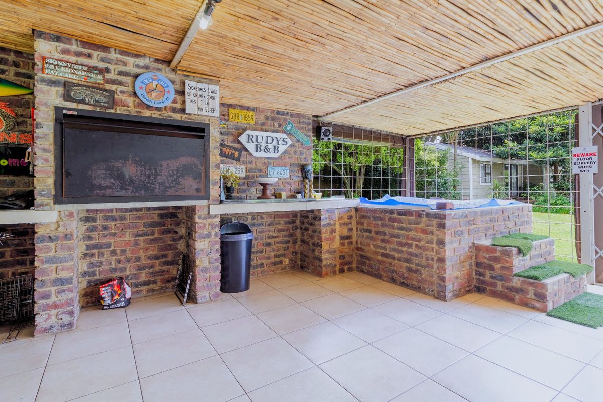 GUEST HOUSE FOR SALE IN MEYERTON - Photo 4