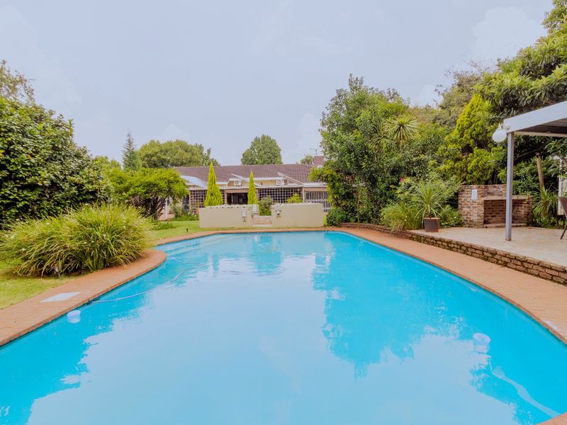 GUEST HOUSE FOR SALE IN MEYERTON - Photo 10