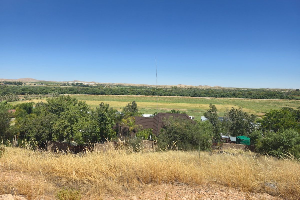 Prime Vacant Erf with Panoramic Views – Keidebees, Upington - Photo 2