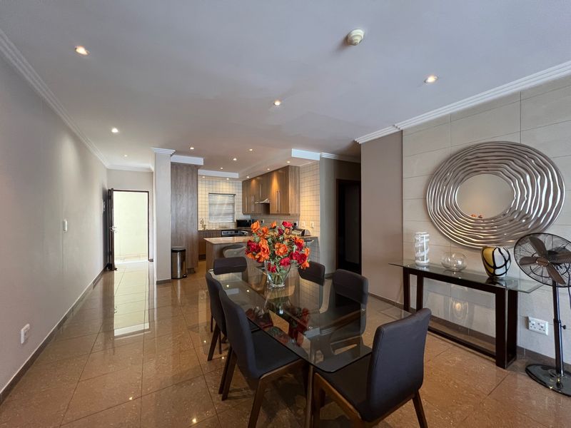 Fully Furnished Luxury Apartment to rent in Bedford Gardens - Photo 2