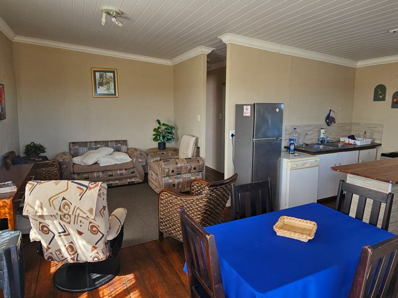 Ever looked in the mirror - Photo 5