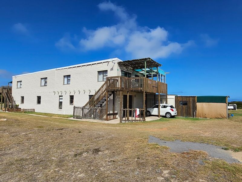 Ever looked in the mirror - Photo 4