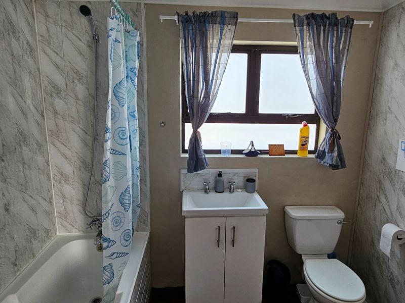 Ever looked in the mirror - Photo 10